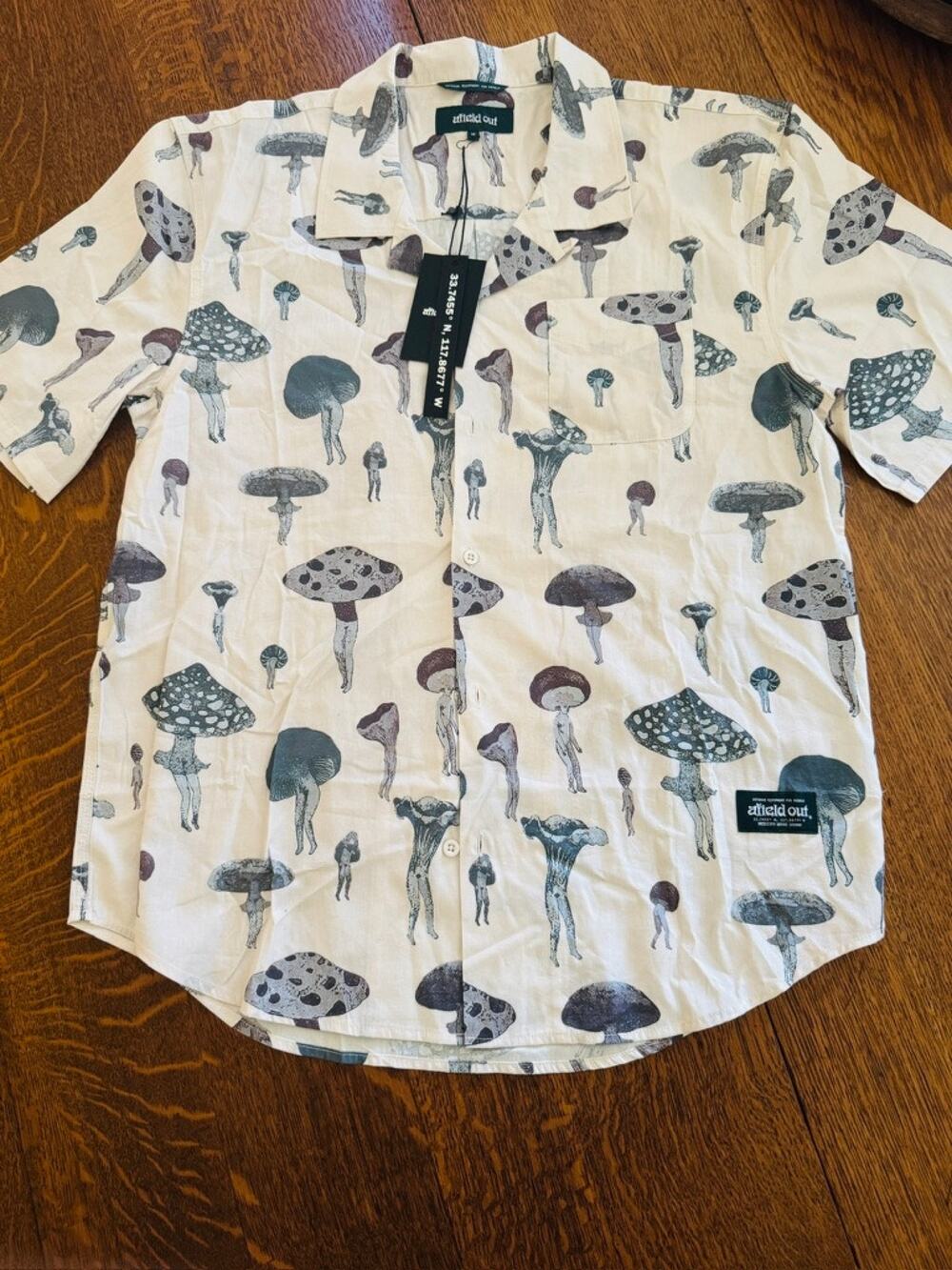 NWT Afield Out Daydream Button Up Mushroom People Med